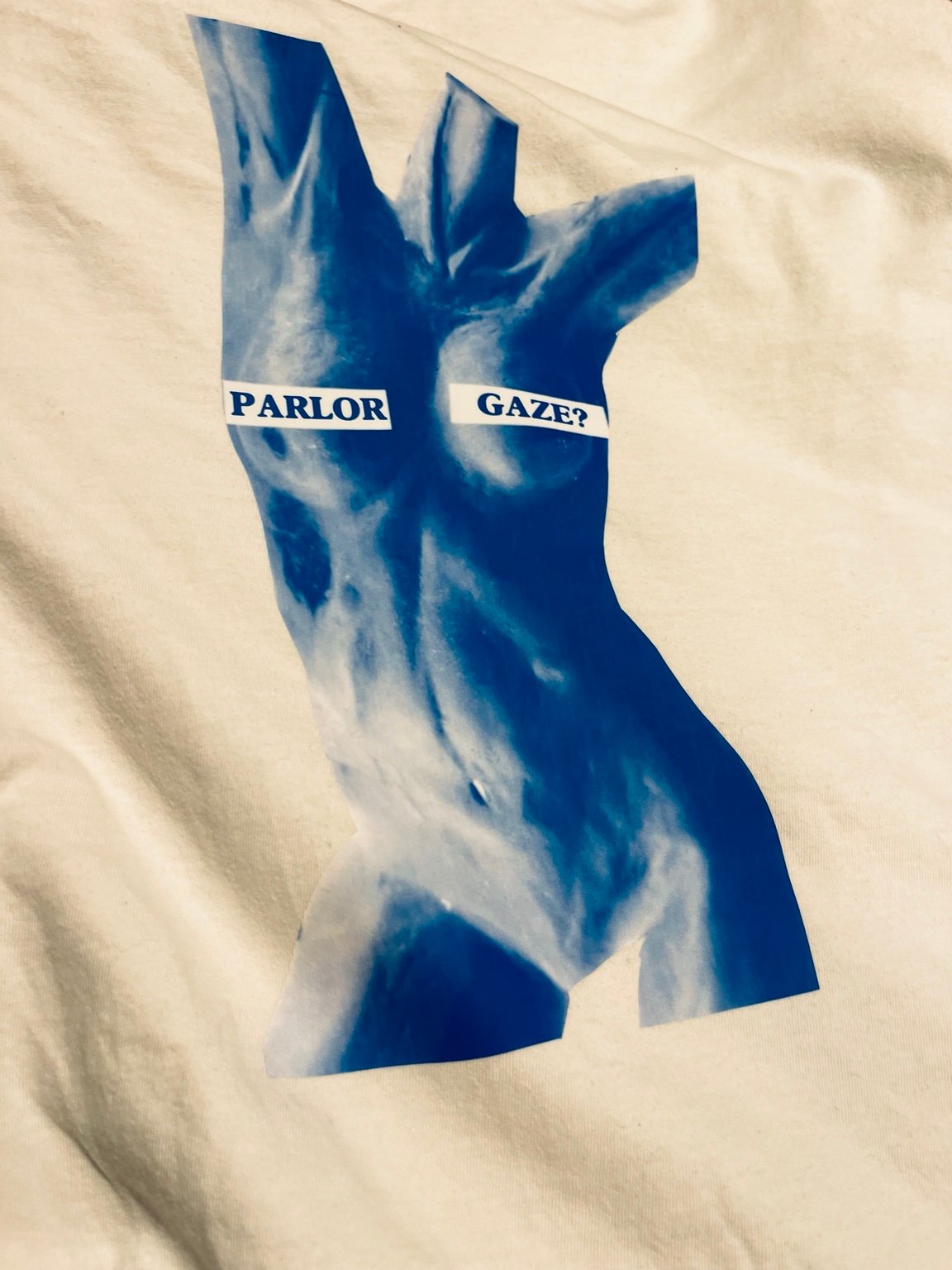Cream Parlor Gaze graphic shirt